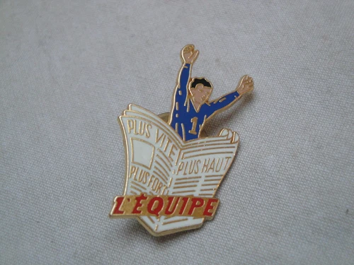 L'Equipe Pin