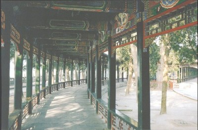 Sommerpalast Peking China überdachter Gehweg langer Korridor Postkarte