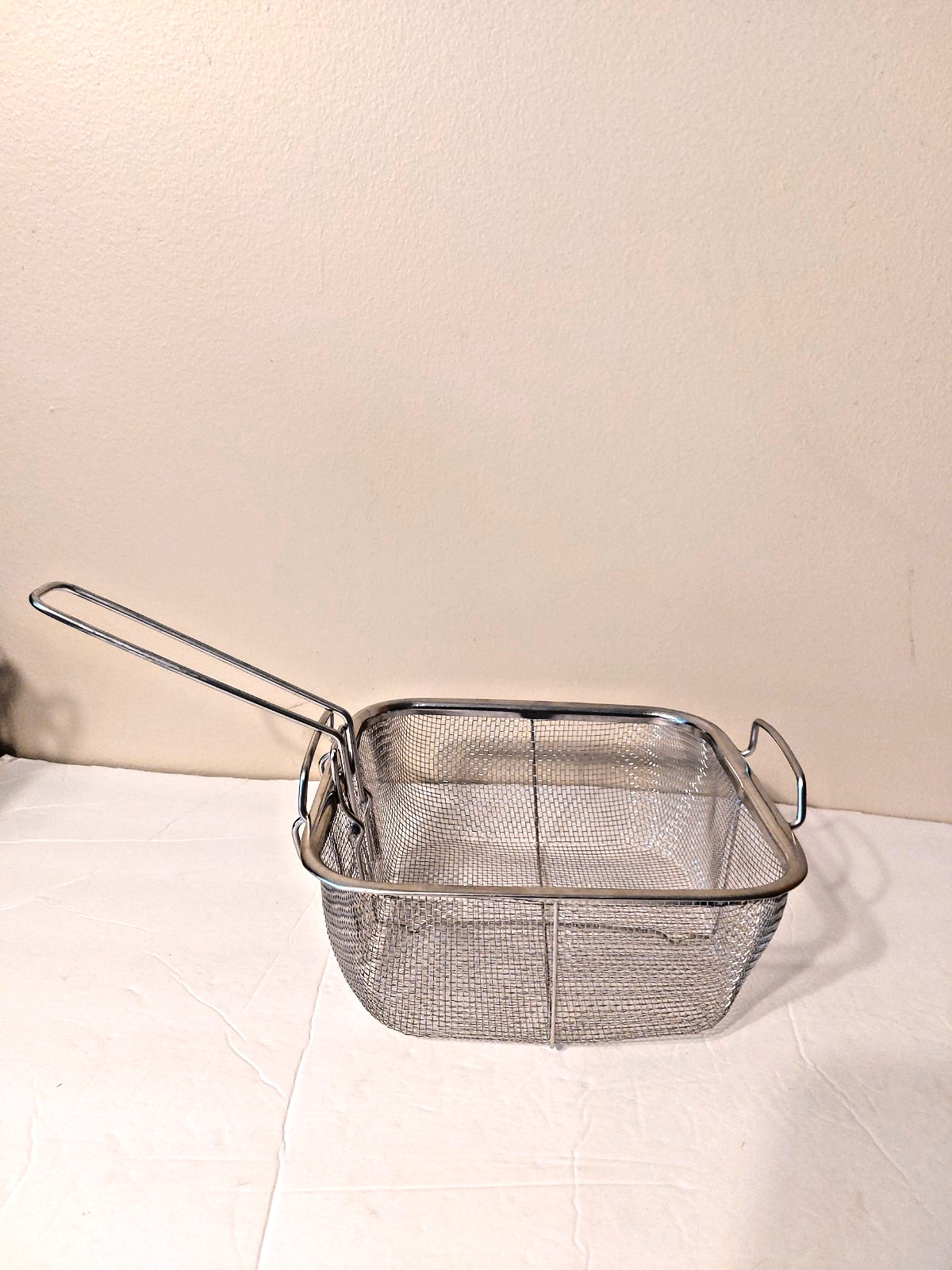 Replacement Basket W/handle 8" X 8" X 3 1/2"