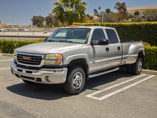 2004 GMC Sierra 3500 SLT PICKUP 4D 8 FT