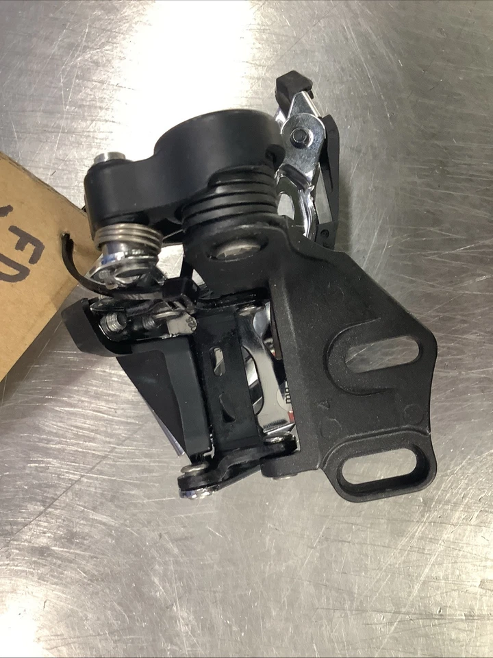 Shimano Deore Xt FD-8025-e Down Pull Front Mech Derailleur 2x11 Bb Mount  New - Image 3 of 3