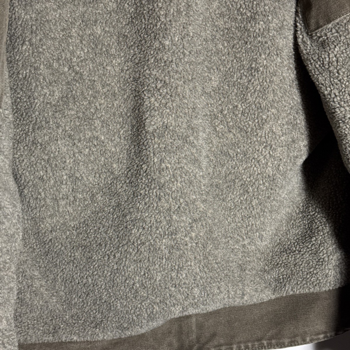 VTG Y2K Carhartt Men's J141 MRH Sherpa Lined Sierra Jacket Hooded