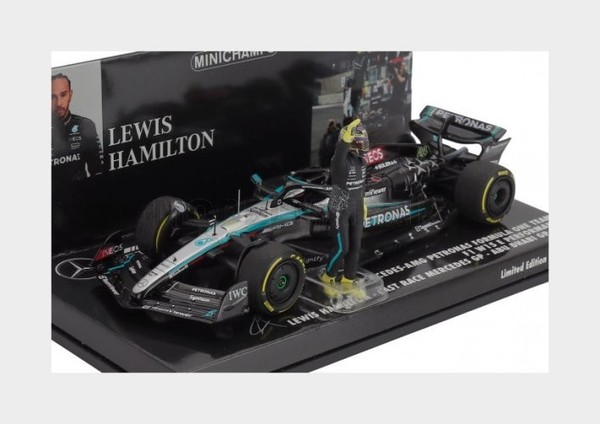 Minichamps 410242444 Mercedes GP F1 W15 EQ Performance Team AMG Petronas Motor-image