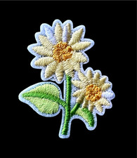 Daisy Embroidered Patch Iron-On applique 1 1/2 x 1 1/4 inch FREE SHIPPING