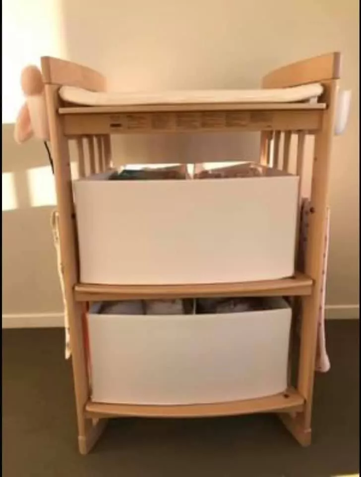 Stokke changing best sale station