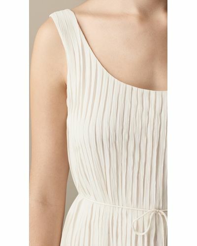 オールインワン・サロペット Burberry Sleeveless Pleated Silk Dress Burberry Women's Natural Sleeveless Pleated Silk Dress Sz 4