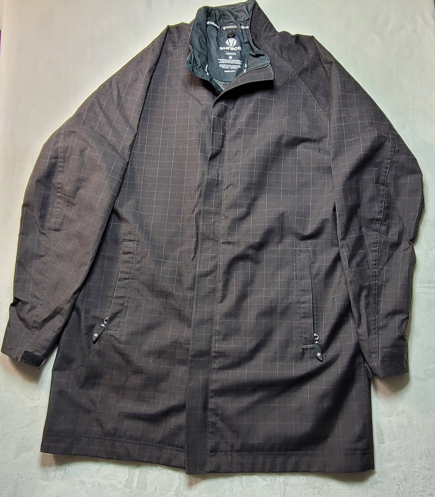 Sunice Typhoon Jacket Coat Men’s Size Large Black Gortec Rain Travel