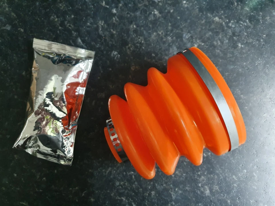 Kit de Bota Isuzu Trooper 3.1/3.0 CV INTERIOR 92-04 Resistencia Polieuretano Polieuretano Poly Foto 2 de 2