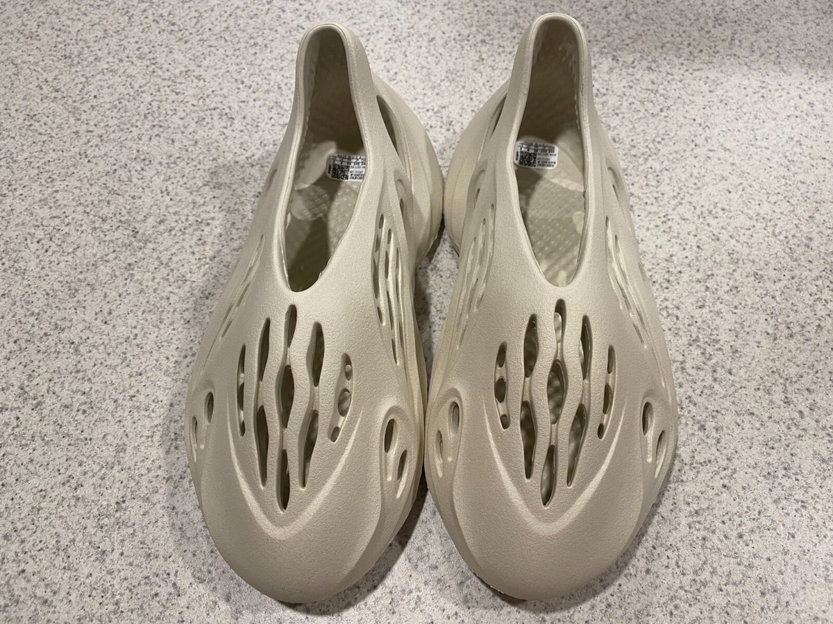 Adidas Yeezy Foam RNNR Sand Mens FY4567 | eBay