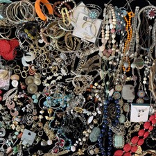 Bulk Jewelry Lot Estate Vintage to Modern Mix 1 LB WEARABLE Resell Gift Costume