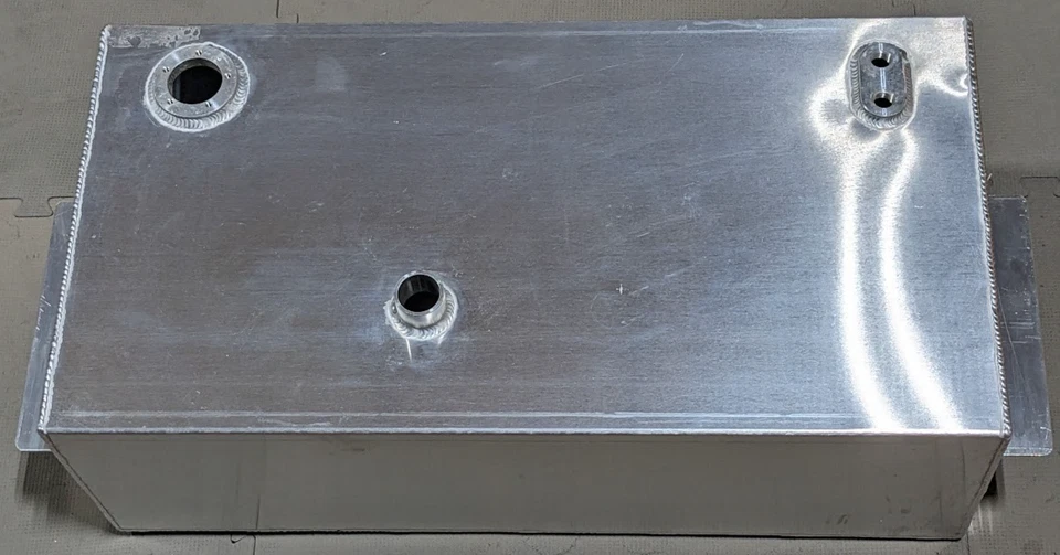 Camión Chevy 3100 1955-59 1/2 tonelada 15 galones aluminio tanque gasolina plataforma llenado Foto 4 de 4