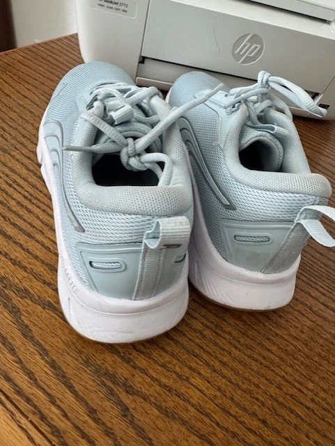 Zapatilla deportiva para mujer PUMA Focus Lite, azul claro, talla 8 Foto 4 de 4