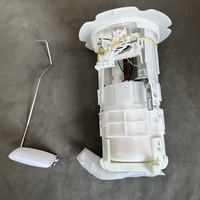 New Fuel Pump Module 17042WL000 for Nissan Elgrand E51 ME51 MNE51 NE51 VQ25DE