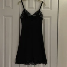 Vintage Lorraine Black Full Slip Nylon & Lace  Womens Size 34
