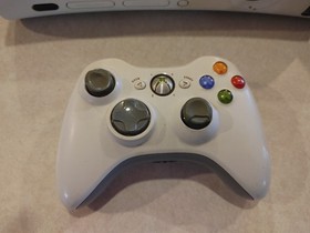 Xbox 360 Fat Original Bundle 60GB White Console Bundle Games