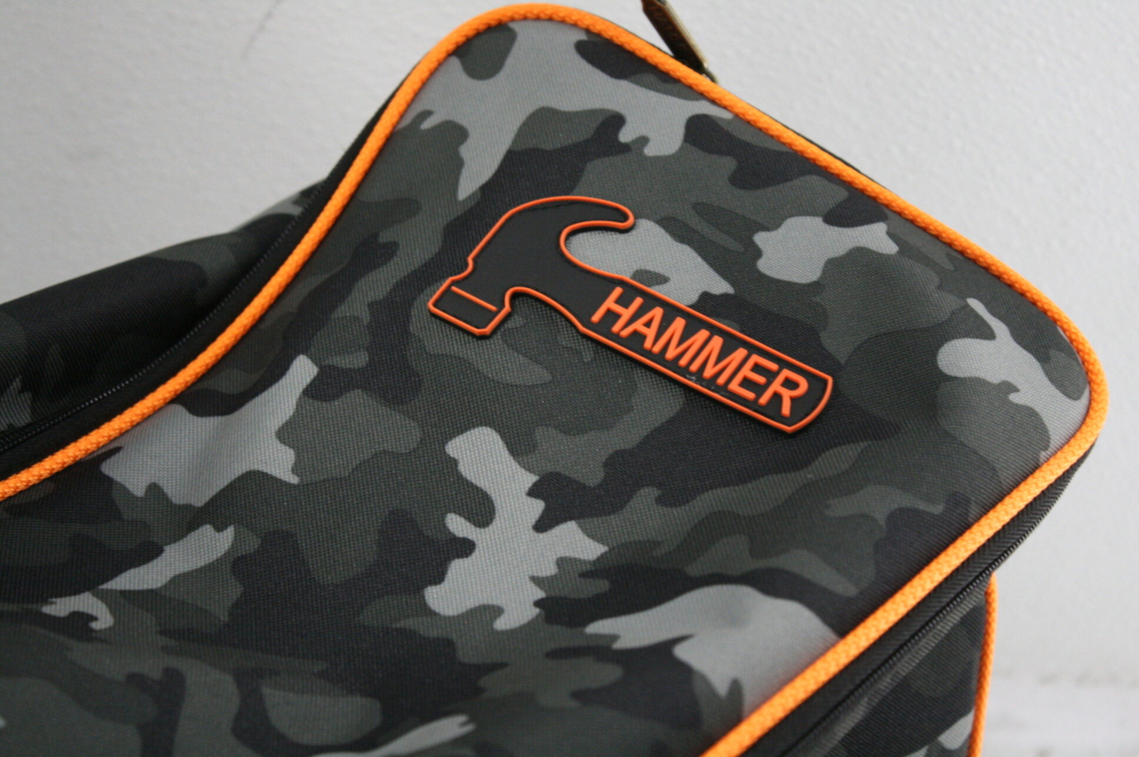 Hammer 59723400012 Premium Deluxe Triple 3 Ball Roller Bowling Bag