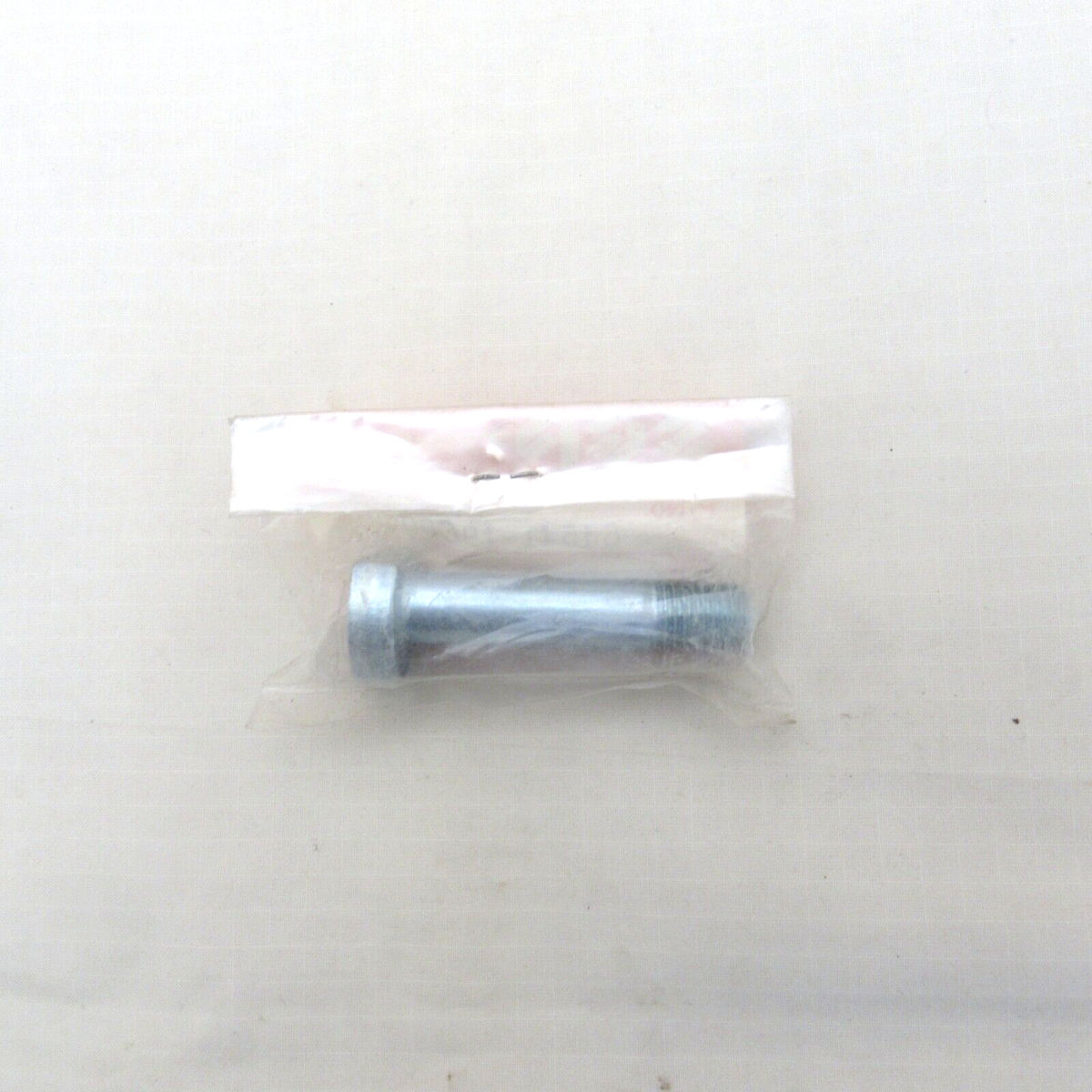 NOS Suzuki GSX600 F Katana OEM Rear Sprocket Mounting Bolt 64541