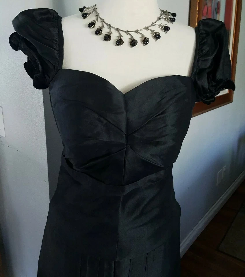 Trajes tradicionales jemeres de Camboya negros de 2 piezas para el torso/falda corta talla. S/M Foto 3 de 4