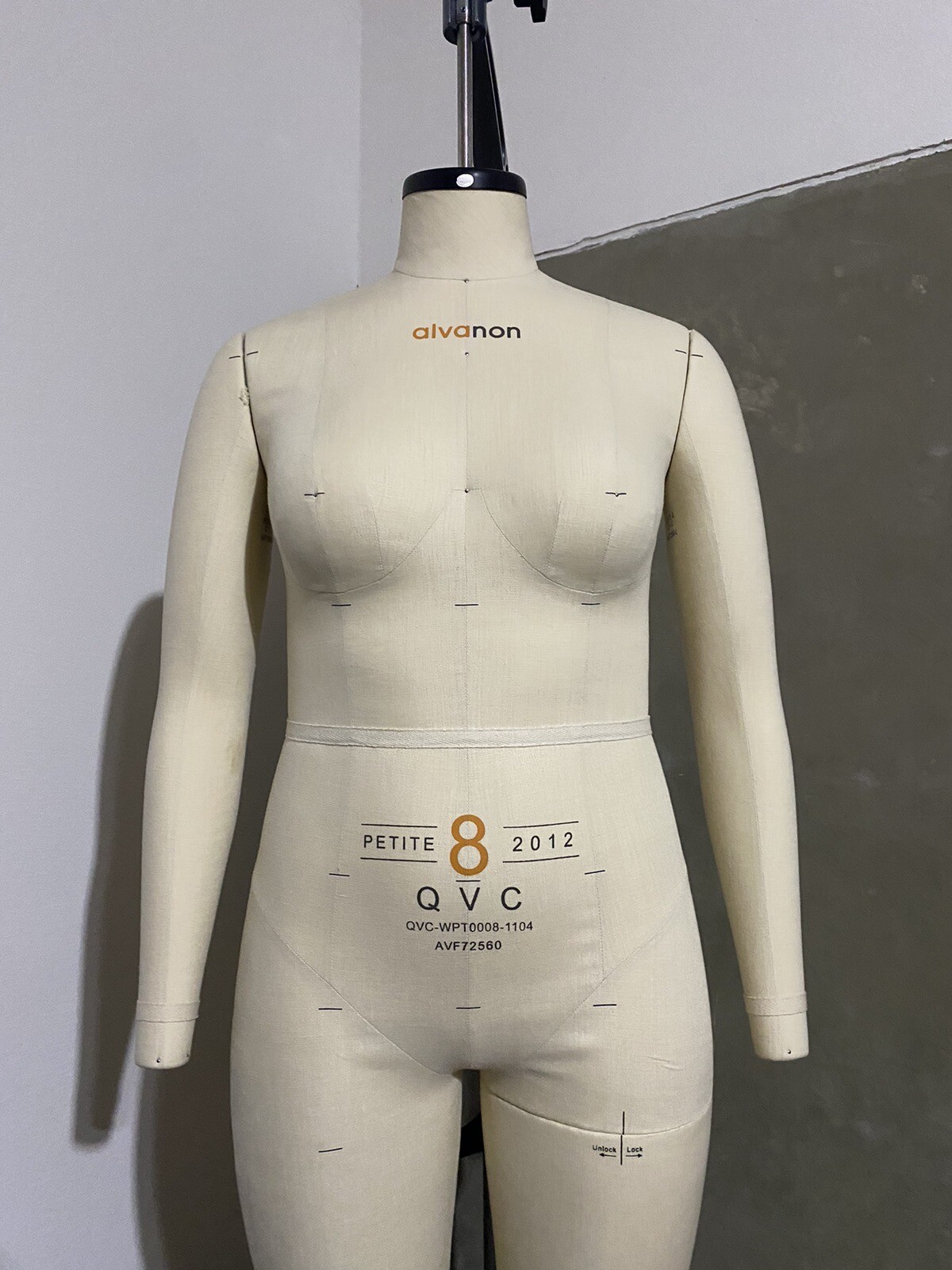 Alvanon Female Full Body Dress Form / Mannequin / Missy Petite Size 8 eBay