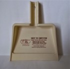 VINTAGE DUST PAN CRUMB CATCHER-DISCOUNT VETERINARY MERCHANDISE CENTERS,  IOWA — photo 6