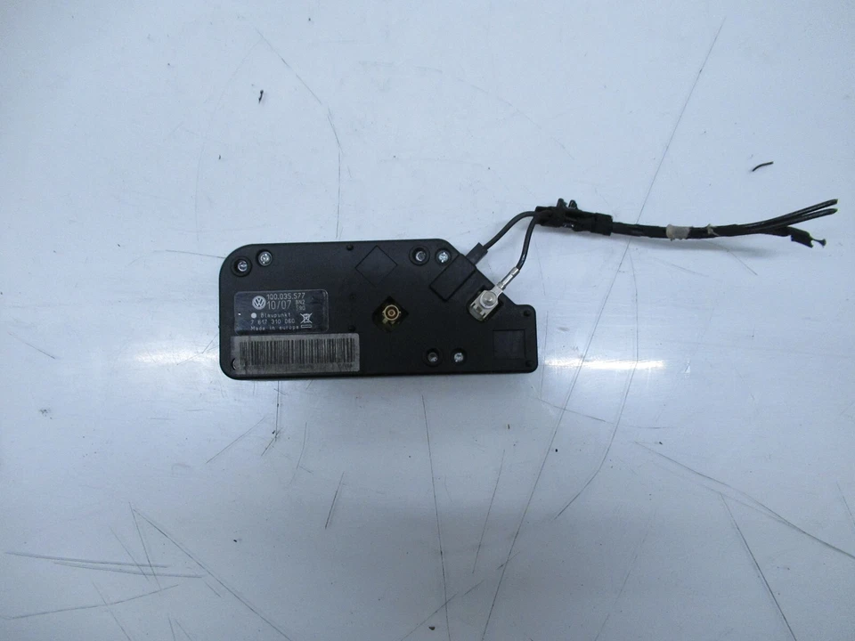 Amplificador de antena Volkswagen EOS 2007-2016 OEM Foto 3 de 4