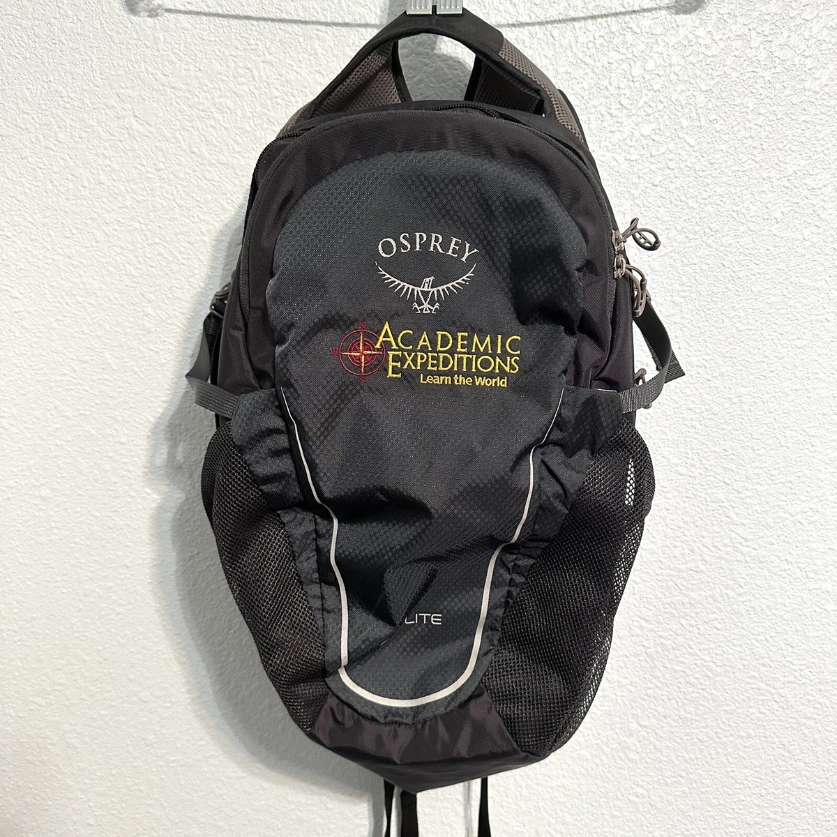 Osprey Daylite Plus Backpack F22VS04 Black H2O Academic Expeditions Logo  Daypack 845136034952