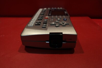USED YAMAHA QY100 QY 100 Sampler Sequencer Sound Module U2055