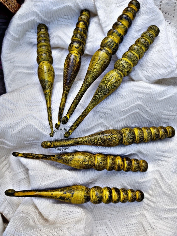 Crochet Hooks Yellow Antique Needles Knit Yarn Weave Craft Wood Classic 7 Sizes - Image 3 of 4