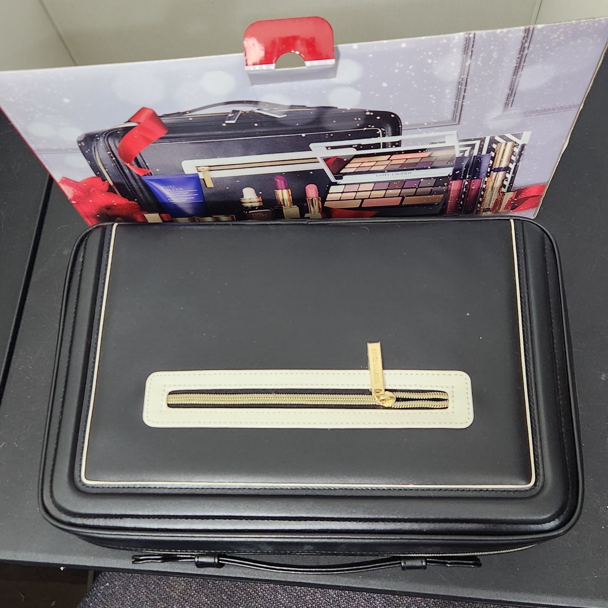New Estee Lauder 9 Piece Holiday Cosmetics Makeup Case Gift Set