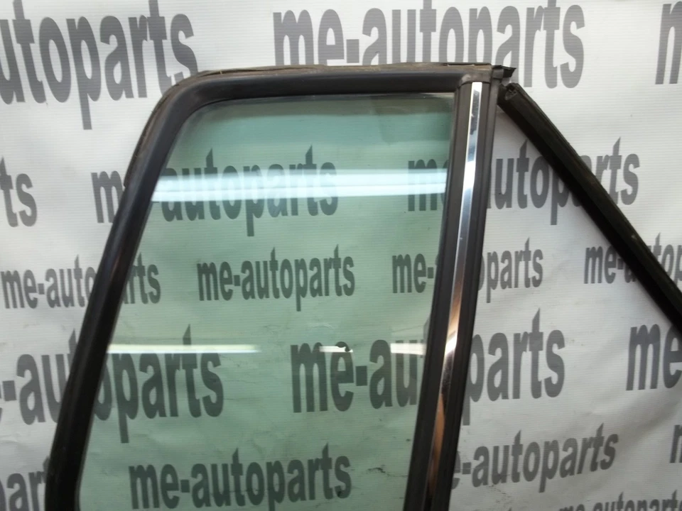 Cadillac 91-93 sedán Fleetwood Deville puerta trasera derecha estacionaria ventana de vidrio Foto 2 de 4