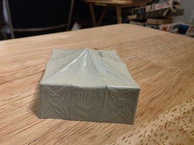 Roco Minitanks 1/87 Scale Ten Man Tent Z-255 Painted White