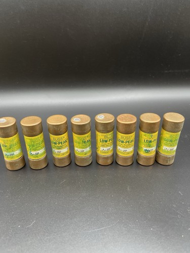 (QTY 8) BUSS LPJ-3SP Low-Peak Class J Time Delay Fuse 600VAC 300VDC 3 Amps - Picture 2 of 19