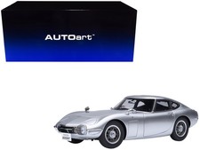 1967 Toyota 2000GT RHD Silver Metallic 1/18 Autoart