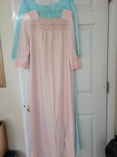 VTG Vanity Fair Nightgown Blue Pink Dainty Flowers Lace Size Small Lot Of 2