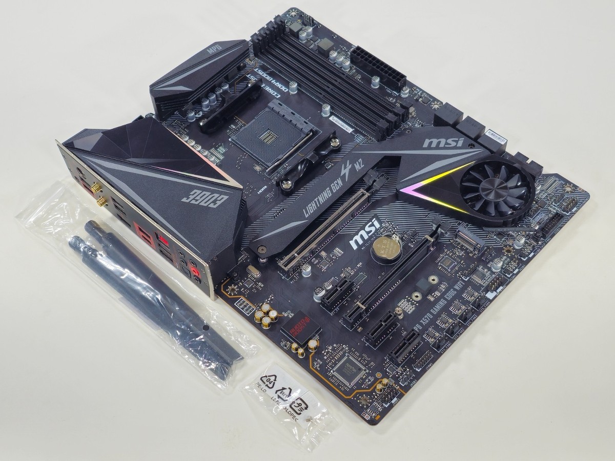 MSI MPG X570 GAMING EDGE WIFI AMD X570 ATX DDR4 AM4 Wi-Fi Ryzen