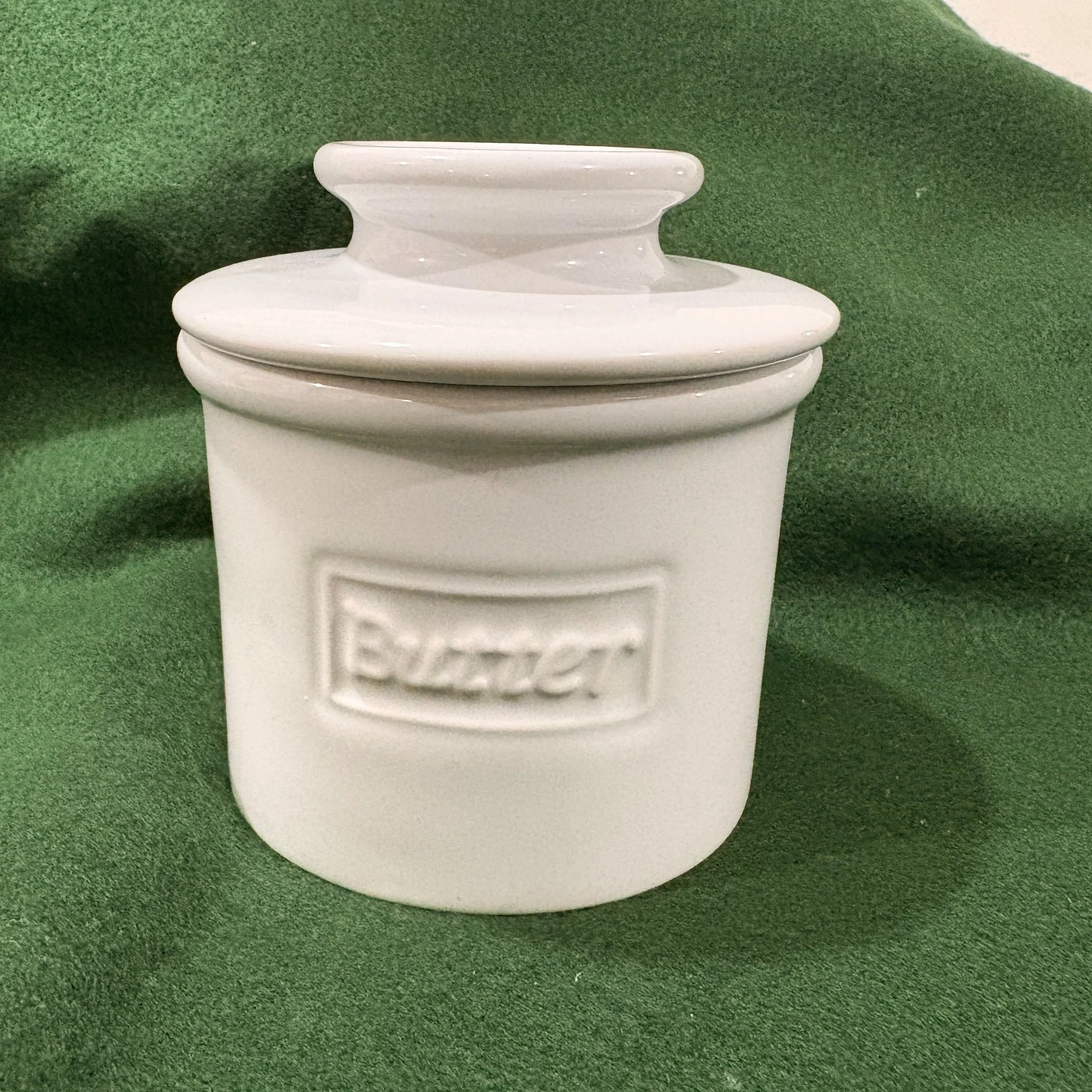 L. Tremain White 2-Piece Ceramic Butter Bell Crock Dish Keeper 2021