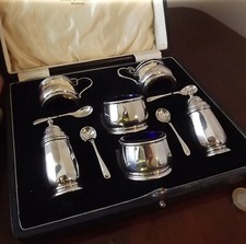 Walker & Hall set doppia crogiola con cassa in argento massiccio 1930