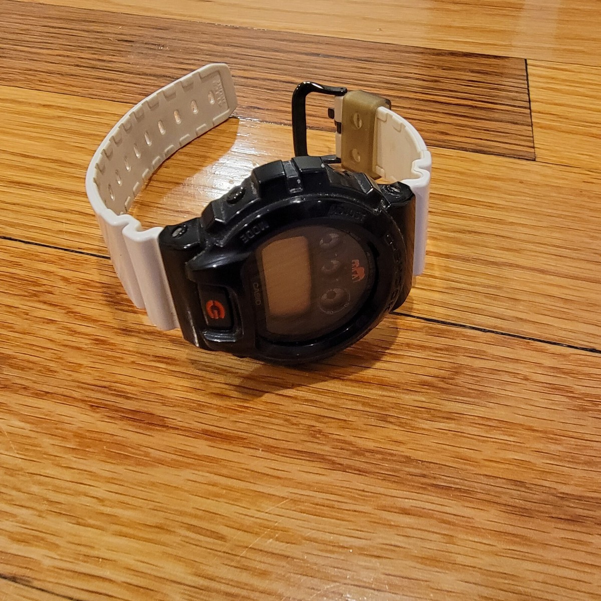 DW-6900BKC-1 CASIO G-SHOCK X BROOKLYN CIRCUS | eBay DW-6900BKC-1 CASIO G-SHOCK X BROOKLYN CIRCUS | eBay