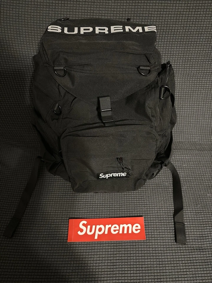 Mochila Supreme SS23 Militar Field Box Negra Foto 2 de 4