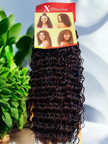 Forever Expression Weave synthetic hair extensions T1/39 - Picture 2 of 4