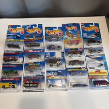 Lot of 20 Hot Wheels Die Cast Cars 9