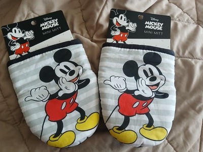 Disney MICKEY MOUSE  2 Mini Oven Mitts Pot Holder * NWT *