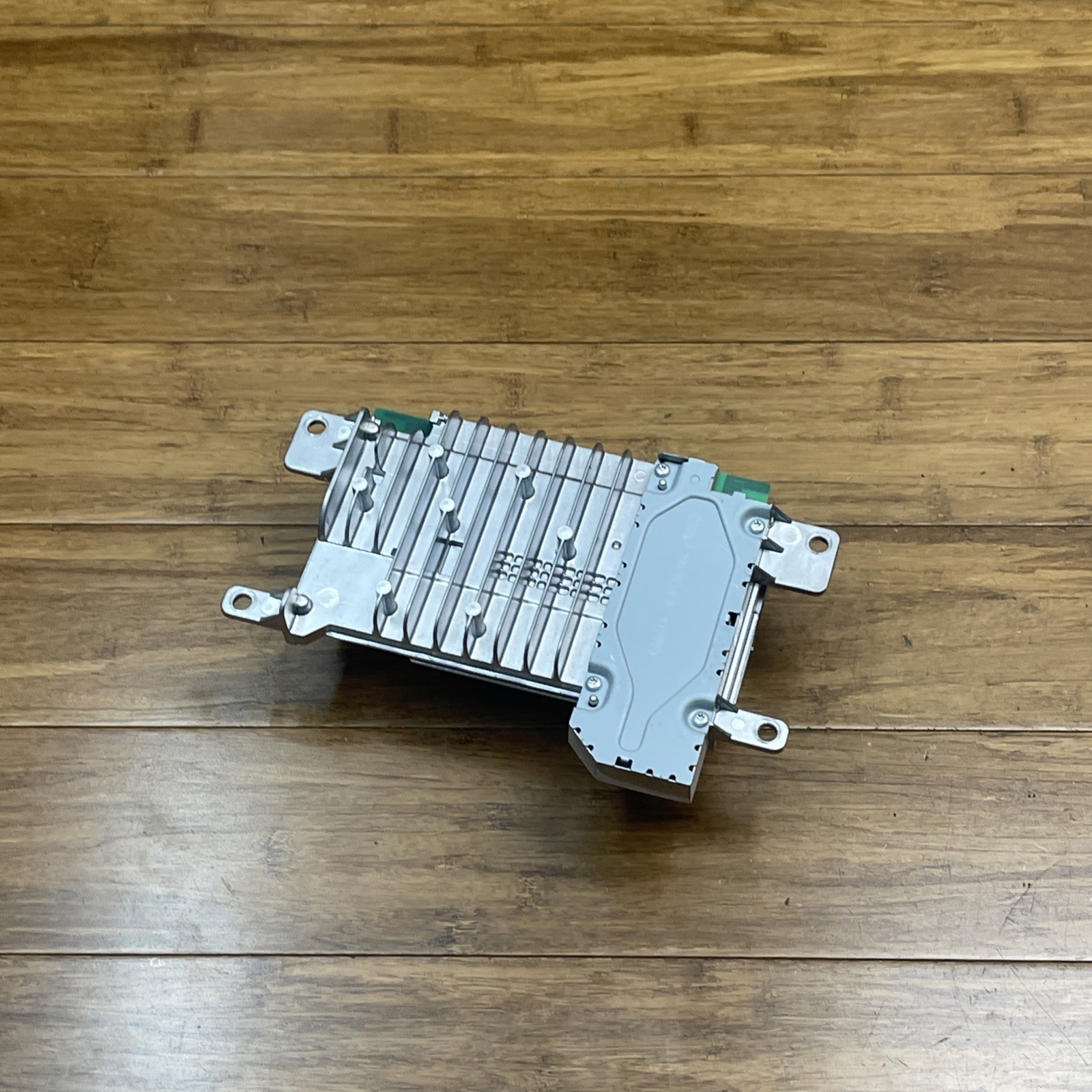 2021-2022 Maserati Levante M161 Radio Navigation Receiver ECU Control Module OEM