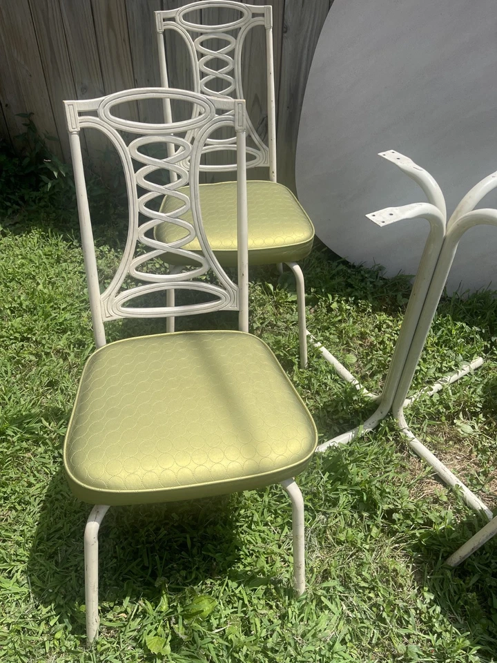 Vintage Meio Século Conjunto de Dinette Fórmica Redonda ***SOMENTE RETIRADA LOCAL*** - Imagem 2 de 4