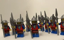 (Lot Of 10) LEGO Castle Lion Knight Minifig Soldiers For Army Building