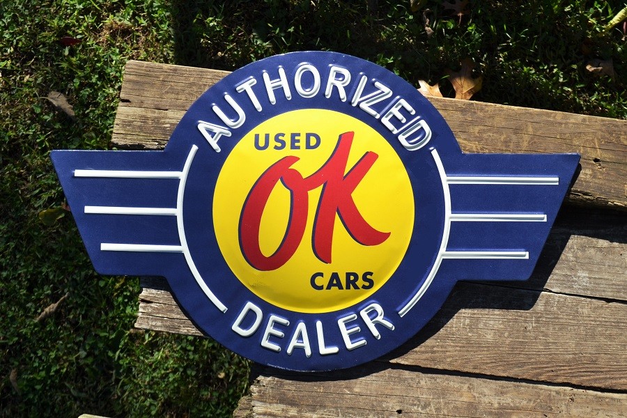 Chevrolet USED CARS アクリル 特大 看板 Chevrolet OK Used Cars Embossed Tin Metal Sign - Chevy - Trucks