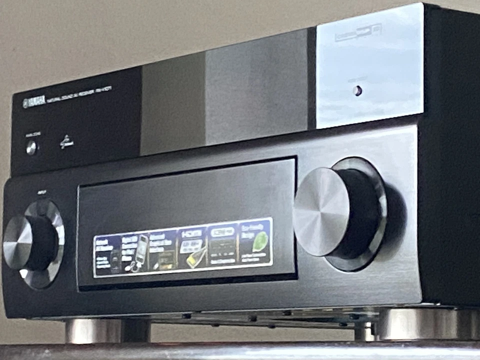 YAMAHA RX-V1071 Netzwerk 7.2 Class AB Receiver High End PHONO YPAO Mikrofon TOP - Bild 2 von 4