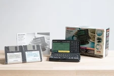 Vintage Sharp Wizard OZ-630PC Day-Timer Organizer 256 Backlight With Accessories