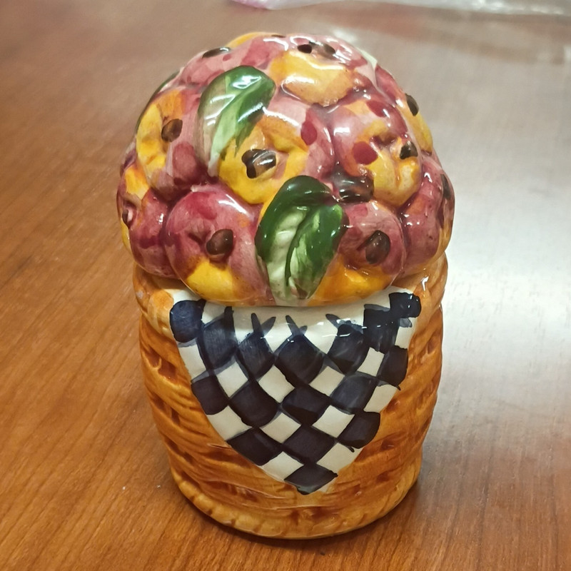 Andrea by Sadek Fruit Basket Ceramic Salt & Pepper Shakers Set of 2 Glossy