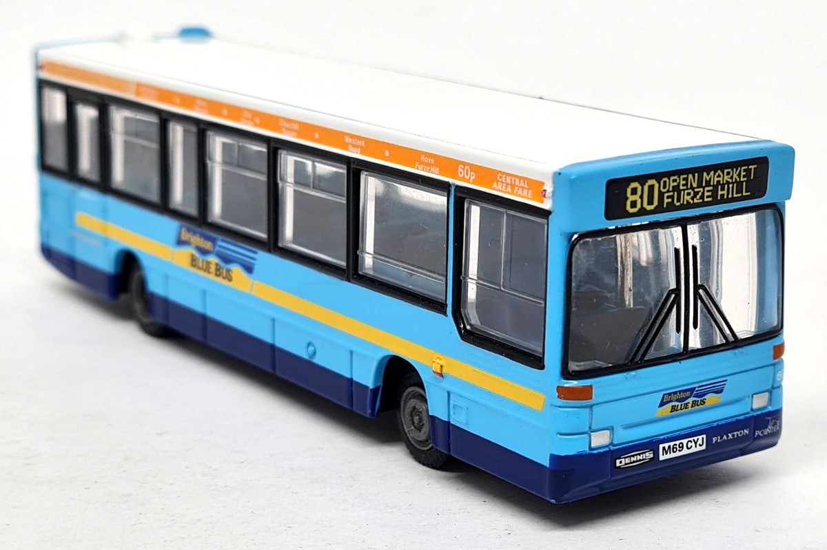 EFE 1/76 - Plaxton Pointer Dennis Dart Brighton Blue 20607 Diecast Model Bus